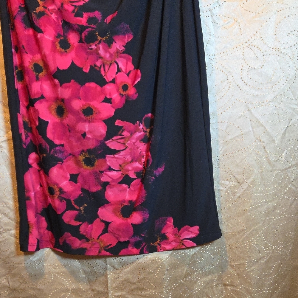 LAUREN Ralph Lauren Long Sleeve Dress with Pink Floral Design - Picture 4 of 5